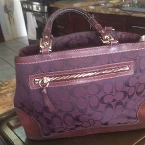 Vintage coacheggplant) one zippered pocket